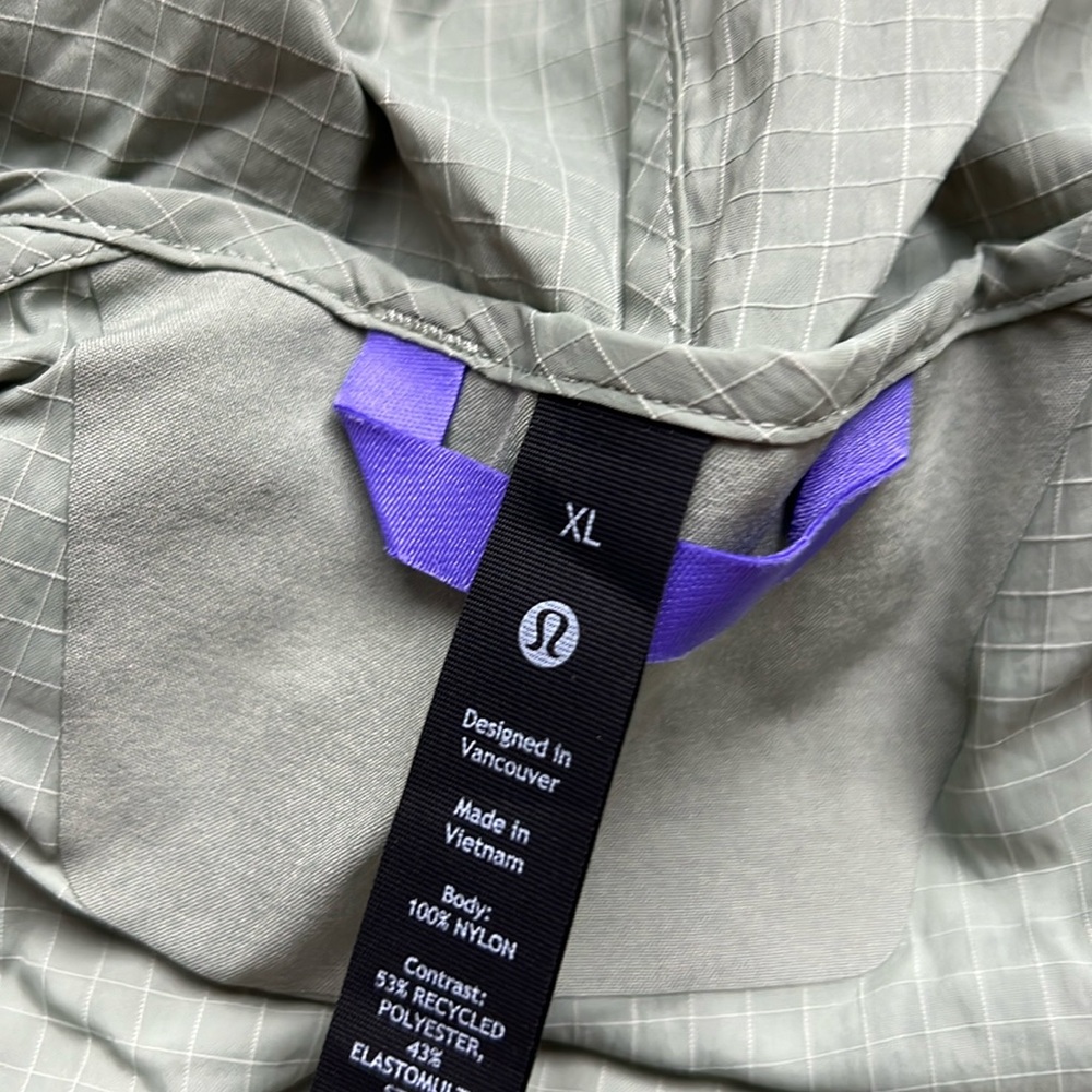 Lululemon rain jacket